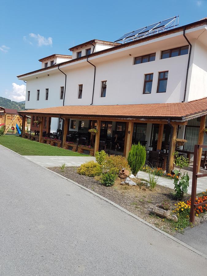 Hotel Podkovata Etropole Exterior foto